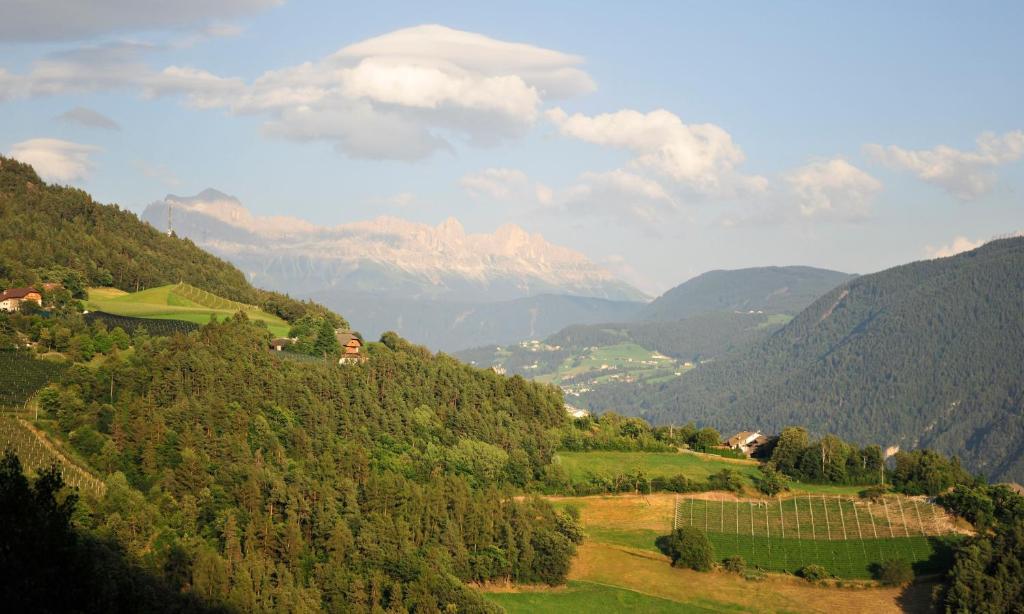 Hotel Eberle Bolzano Luaran gambar