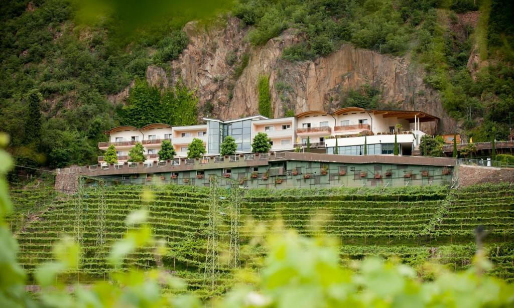 Hotel Eberle Bolzano Luaran gambar