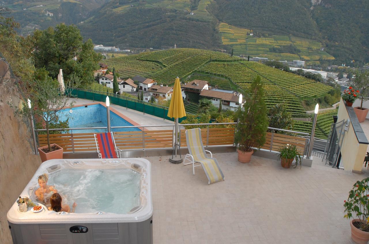 Hotel Eberle Bolzano Luaran gambar
