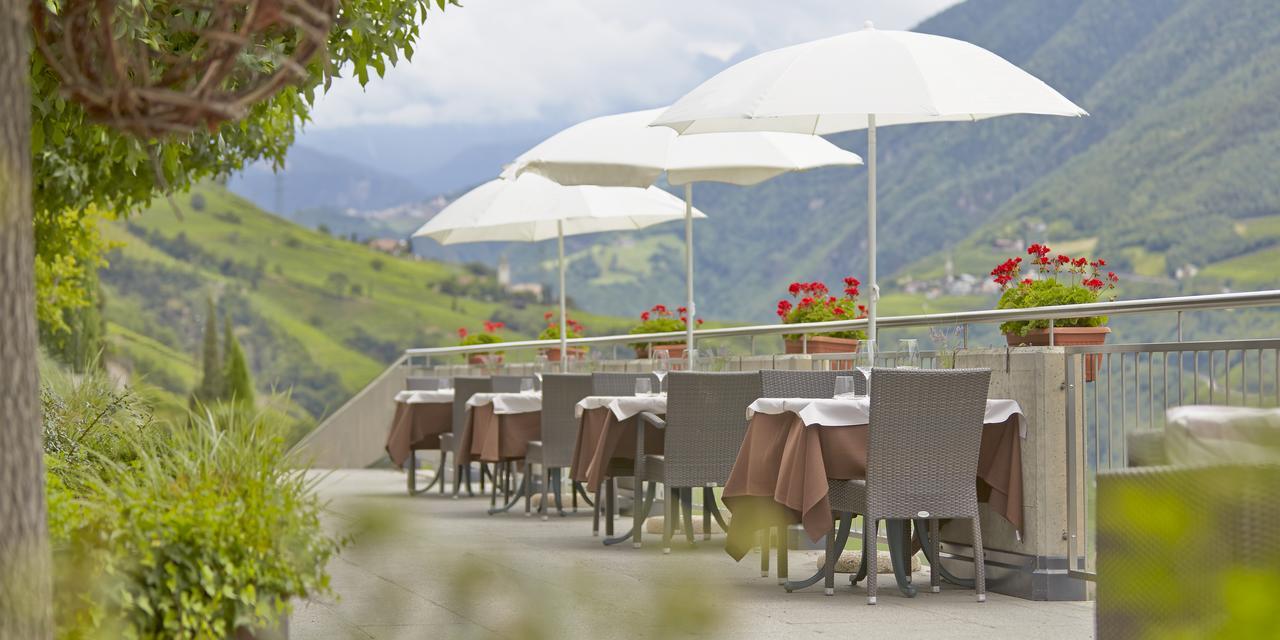 Hotel Eberle Bolzano Luaran gambar